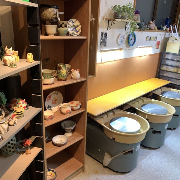 特別な時間を楽しむ　陶芸体験教室アトリエ信